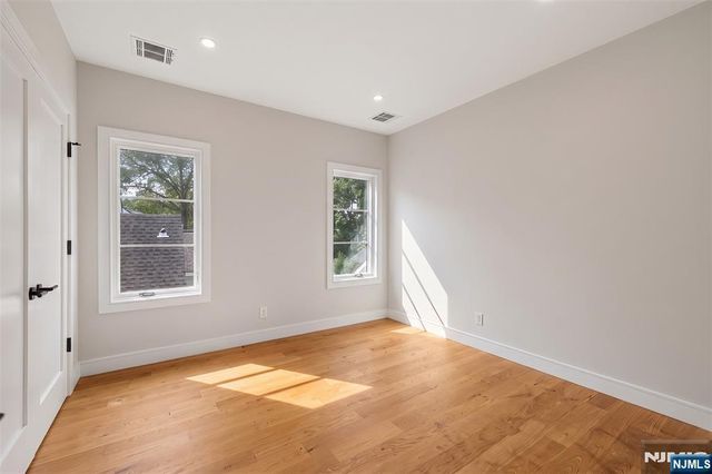 2 Pleasant Avenue, Tenafly, NJ 07670