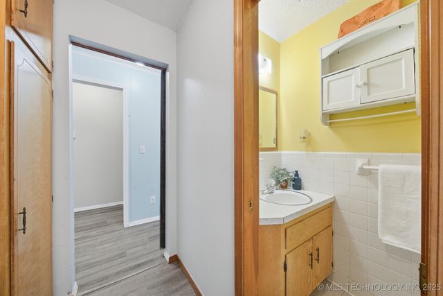 8402 S 67th West Avenue, Sapulpa, OK 74131