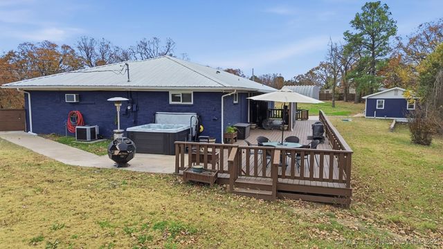 8402 S 67th West Avenue, Sapulpa, OK 74131