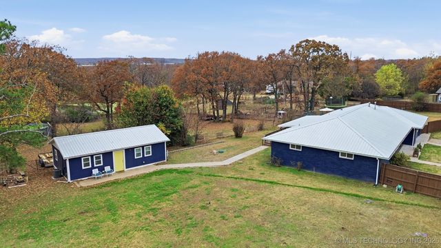 8402 S 67th West Avenue, Sapulpa, OK 74131