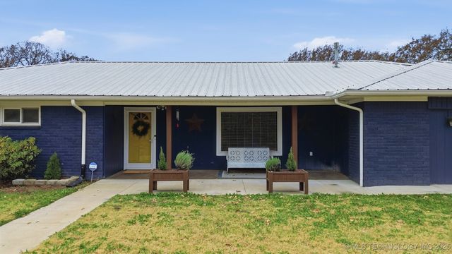 8402 S 67th West Avenue, Sapulpa, OK 74131