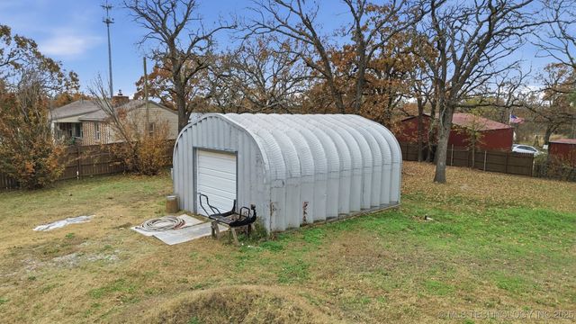 8402 S 67th West Avenue, Sapulpa, OK 74131