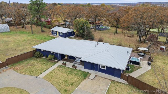 8402 S 67th West Avenue, Sapulpa, OK 74131