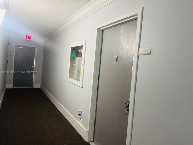 2000 NE 135th Street 403, North Miami, FL 33181