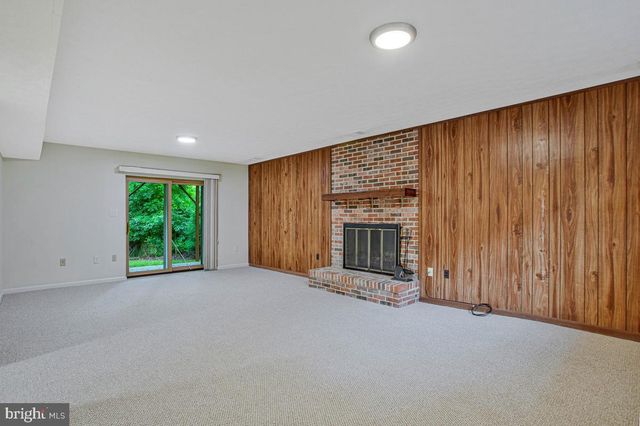 607 RIDGE DR, Annapolis, MD 21403