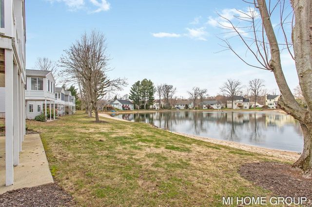 319 Winter Oak, Holland, MI 49424