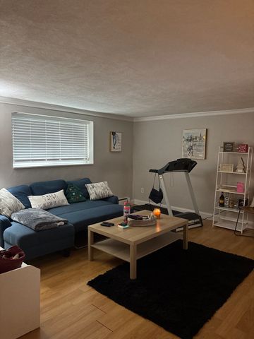 40 Bryon Rd 2, Boston, MA 02467