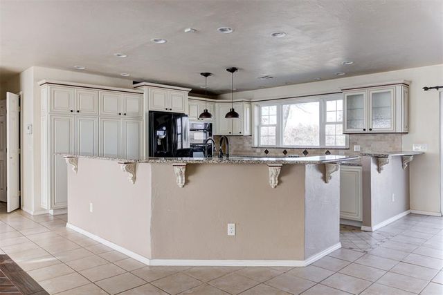 7301 Moonlight Drive, Norman, OK 73026