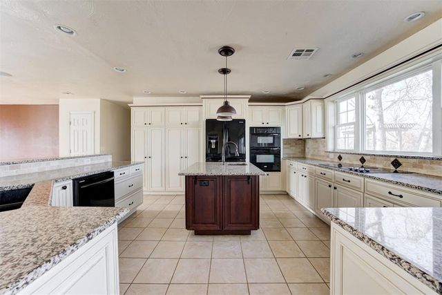 7301 Moonlight Drive, Norman, OK 73026