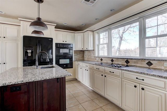 7301 Moonlight Drive, Norman, OK 73026