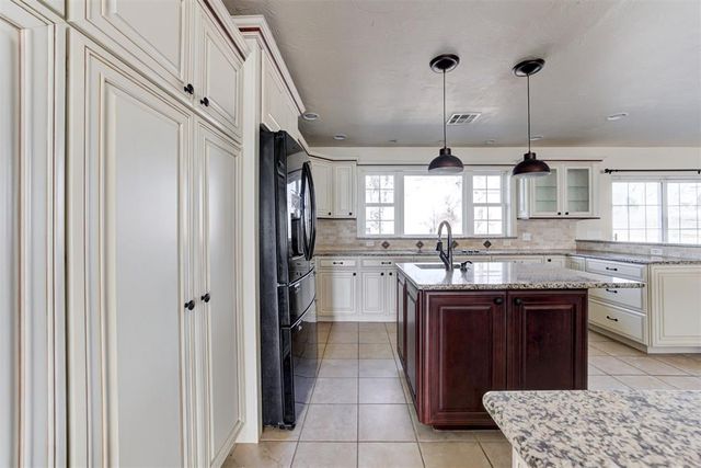 7301 Moonlight Drive, Norman, OK 73026