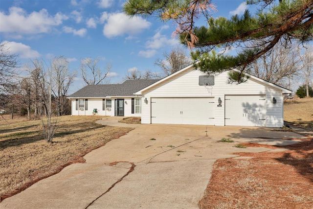 7301 Moonlight Drive, Norman, OK 73026