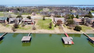 418 Moonlight Drive, Corsicana, TX 75109