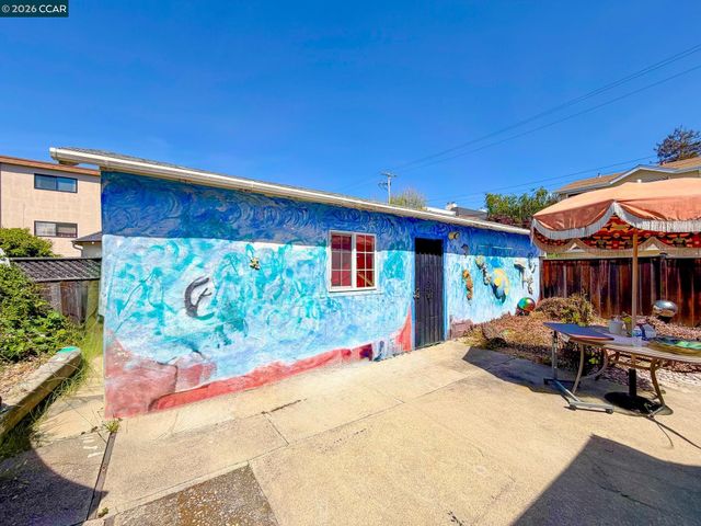 1231 Brighton Ave, Albany, CA 94706