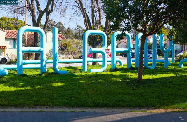 1231 Brighton Ave, Albany, CA 94706