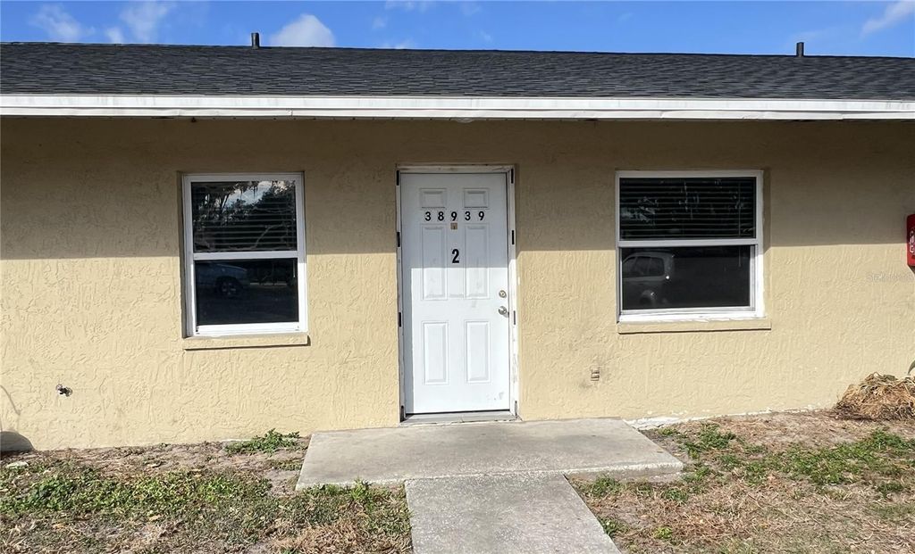 38939 NORTH AVENUE 2, Zephyrhills, FL 33542