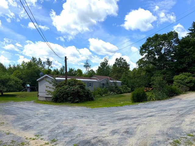 41 Pine Tree Road, Newport, NH 03773