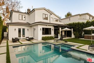 4163 Sunnyslope Avenue, Sherman Oaks, CA 91423