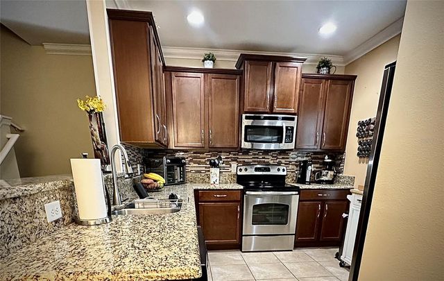 326 ROBERTS FAMILY LANE, Winter Springs, FL 32708