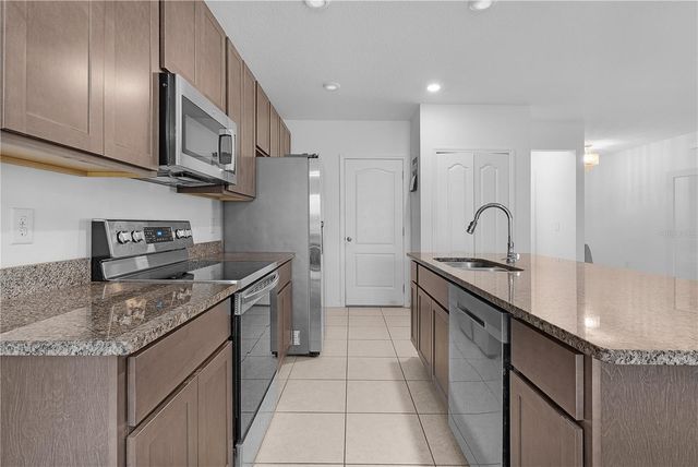 15344 WHITE TAIL LOOP, Mascotte, FL 34753