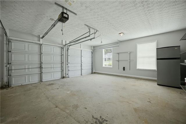 1002 Pine Isle Court, Buford, GA 30518