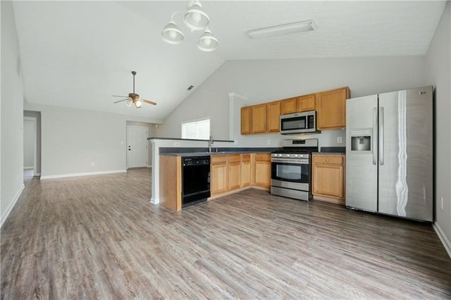 1002 Pine Isle Court, Buford, GA 30518