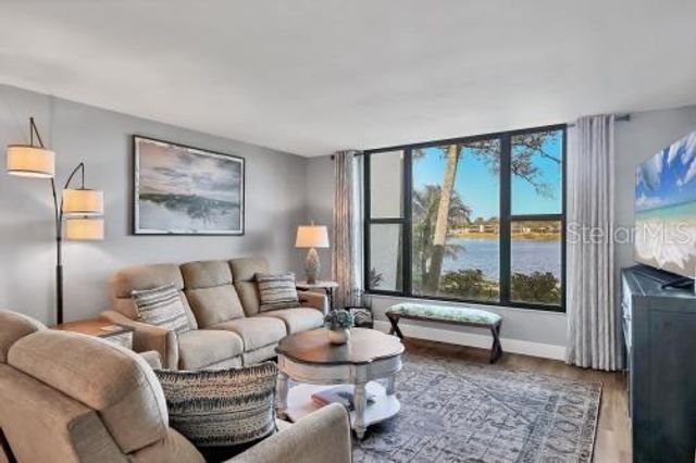 308 TIMBERLAKE DRIVE 308, Bradenton, FL 34210