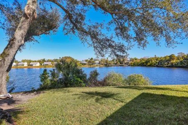 308 TIMBERLAKE DRIVE 308, Bradenton, FL 34210