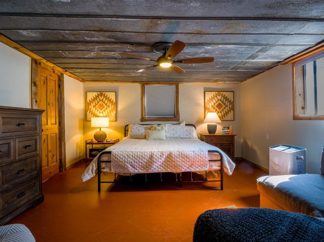 128 E Castlewood DR, Granite Shoals, TX 78654