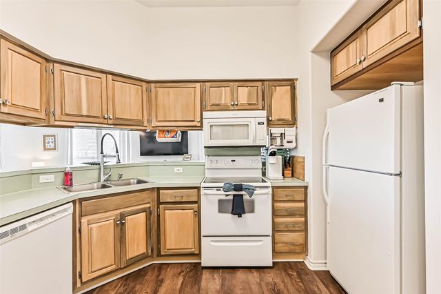 13811 Mutiny Lane, Galveston, TX 77554
