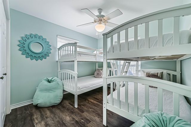 13811 Mutiny Lane, Galveston, TX 77554