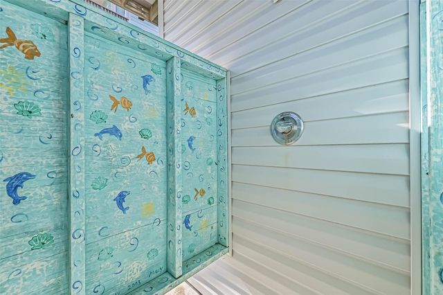 13811 Mutiny Lane, Galveston, TX 77554