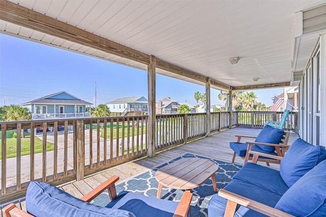 13811 Mutiny Lane, Galveston, TX 77554