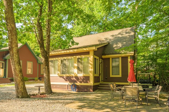 4 Acorn Ln 4, Westford, MA 01886