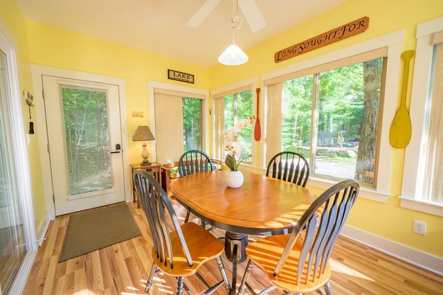 4 Acorn Ln 4, Westford, MA 01886