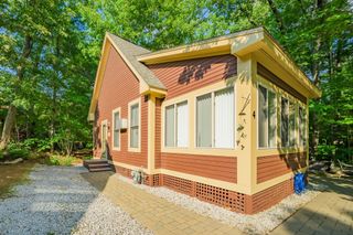 4 Acorn Ln 4, Westford, MA 01886