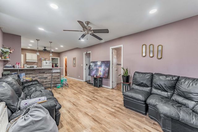 5101 W 31st Place, Cicero, IL 60804