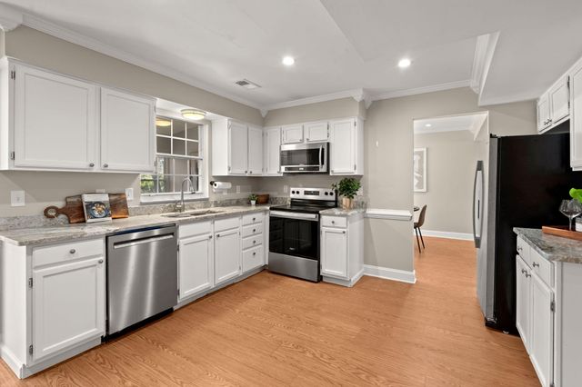 2028 Wild Flower Lane, Charleston, SC 29414