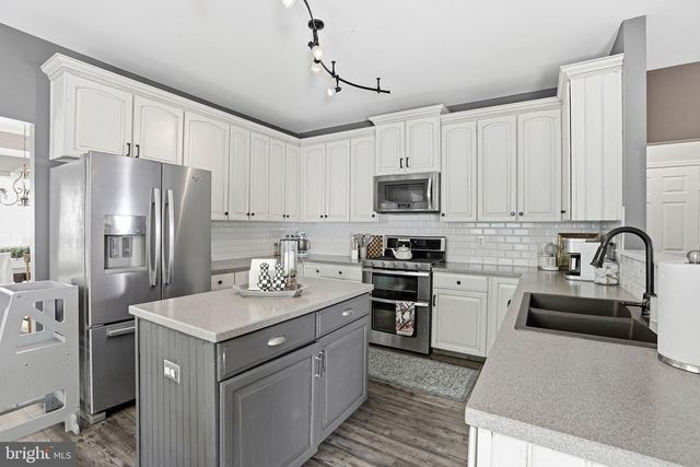 9863 RAINLEAF CT, Bristow, VA 20136