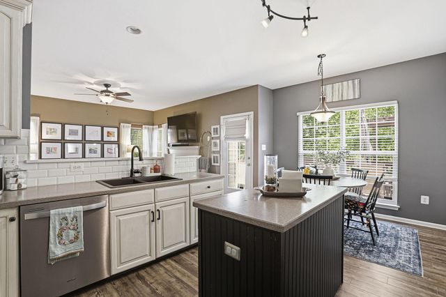 9863 RAINLEAF CT, Bristow, VA 20136