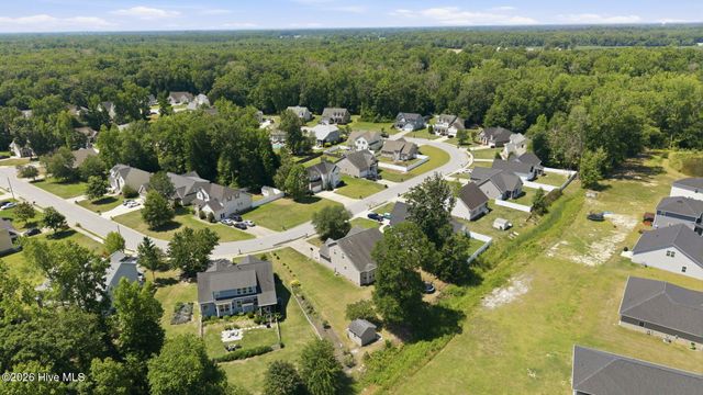 2901 Little Gem Circle, Winterville, NC 28590