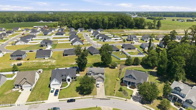 2901 Little Gem Circle, Winterville, NC 28590