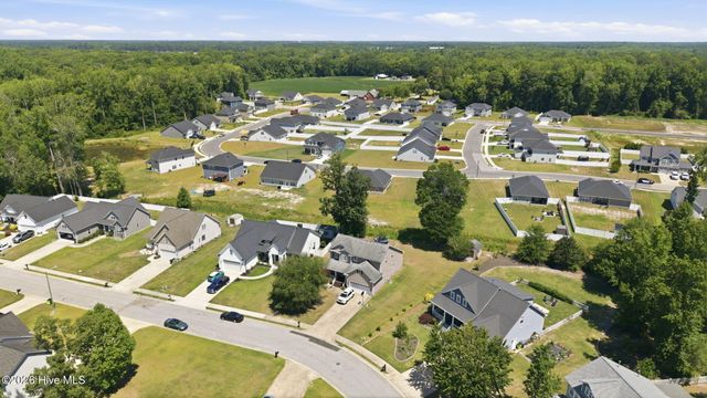 2901 Little Gem Circle, Winterville, NC 28590