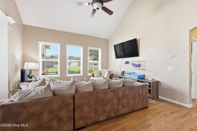 2901 Little Gem Circle, Winterville, NC 28590