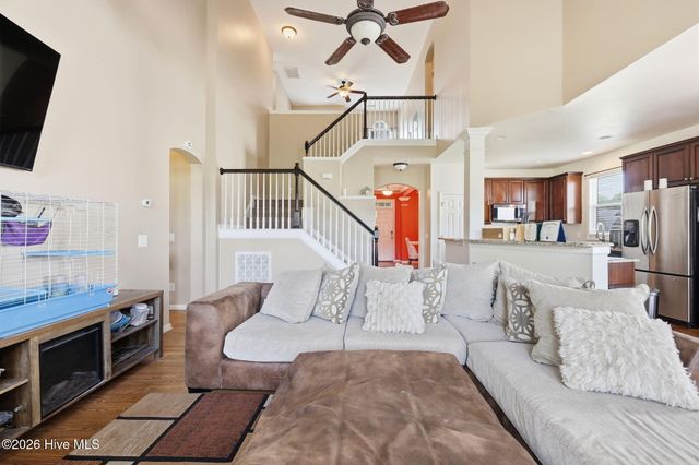 2901 Little Gem Circle, Winterville, NC 28590