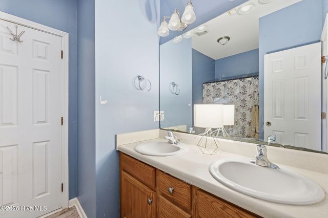 2901 Little Gem Circle, Winterville, NC 28590