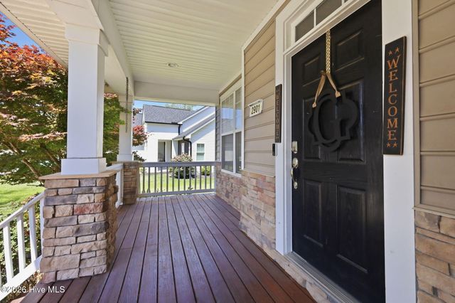 2901 Little Gem Circle, Winterville, NC 28590