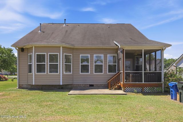 2901 Little Gem Circle, Winterville, NC 28590