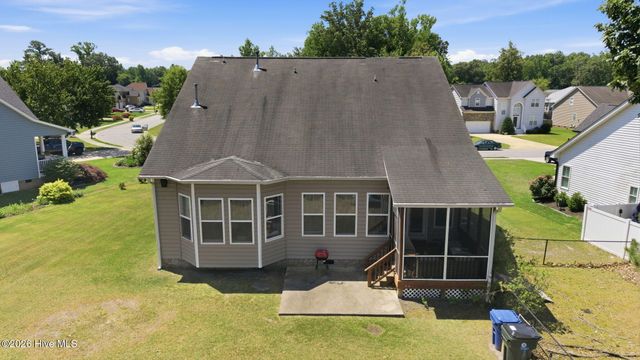2901 Little Gem Circle, Winterville, NC 28590