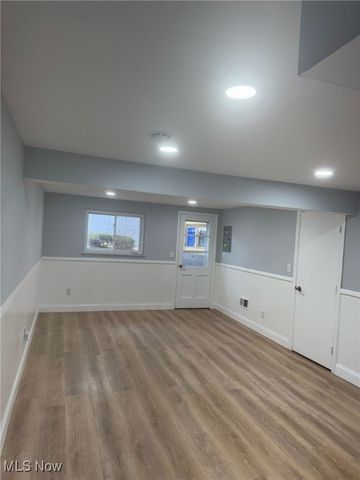 6212 Elmdale Road, Brook Park, OH 44142